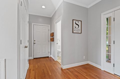 Tiny photo for 1039 Ashburn Drive, Forest, VA 24551 (MLS # 360893)