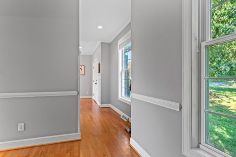 Tiny photo for 1039 Ashburn Drive, Forest, VA 24551 (MLS # 360893)