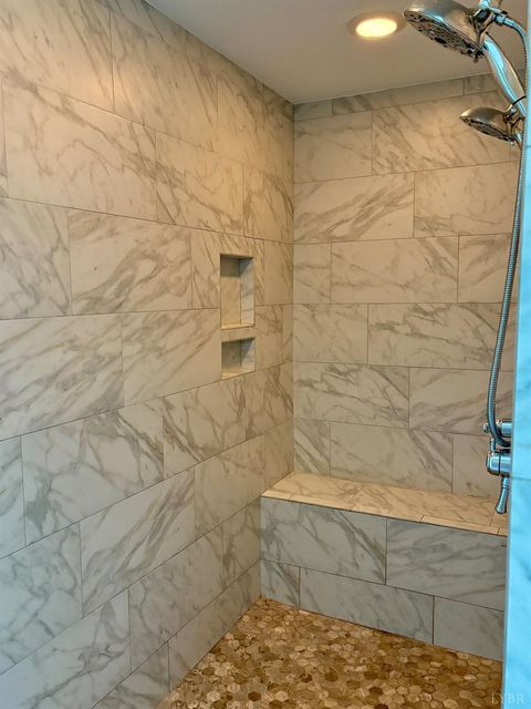 Tiny photo for 1039 Ashburn Drive, Forest, VA 24551 (MLS # 360893)