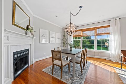 Tiny photo for 1039 Ashburn Drive, Forest, VA 24551 (MLS # 360893)