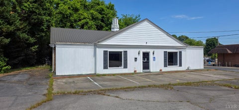 Photo of 116 Magnolia Drive, Danville, VA 24541 (MLS # 368849)