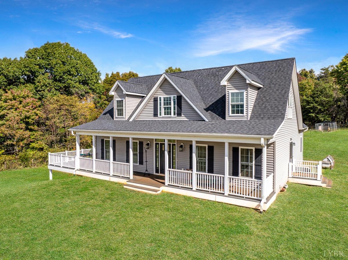 1169 Mountain Creek Lane, Big Island, Virginia image 2