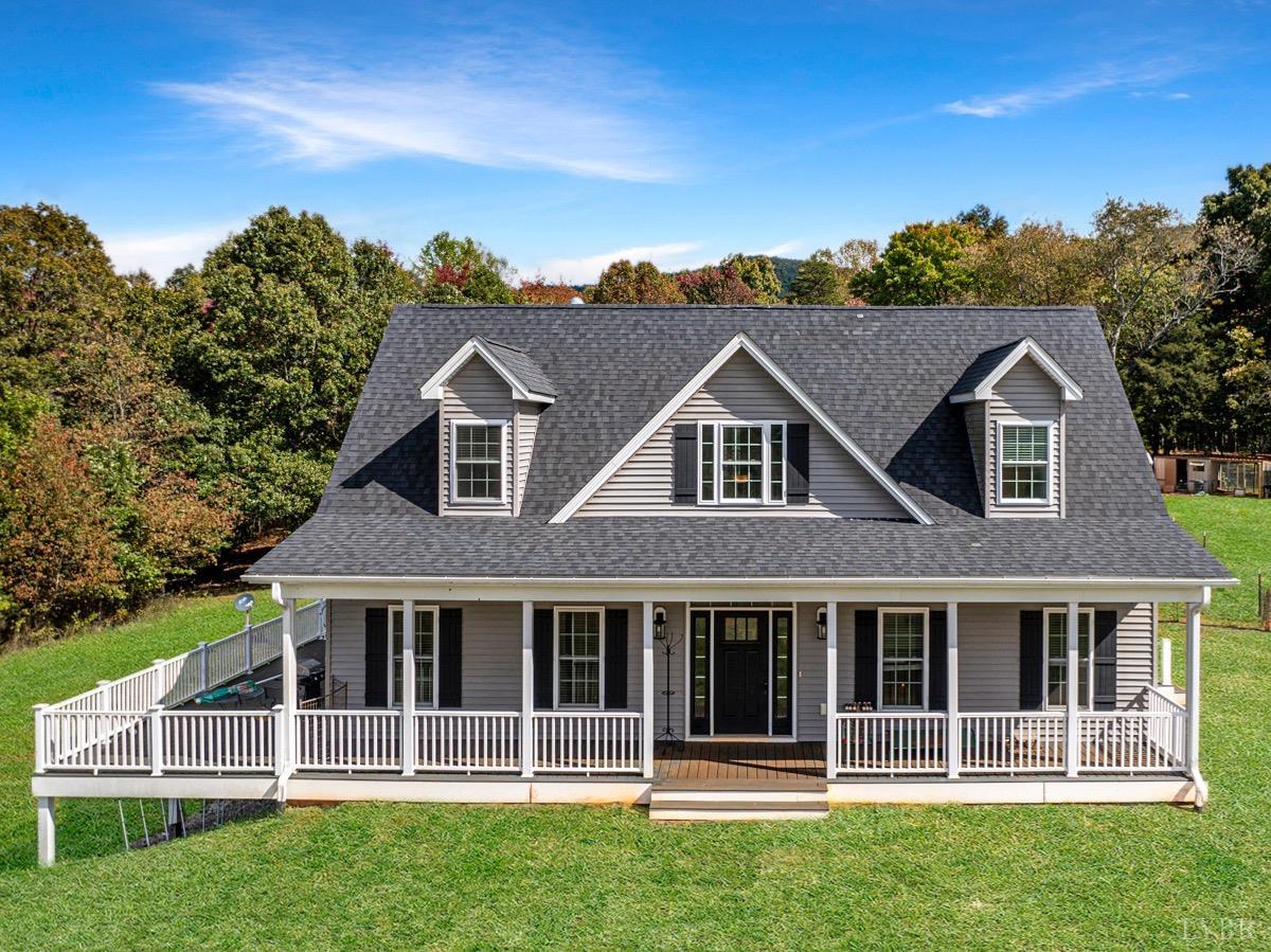 1169 Mountain Creek Lane, Big Island, Virginia image 1
