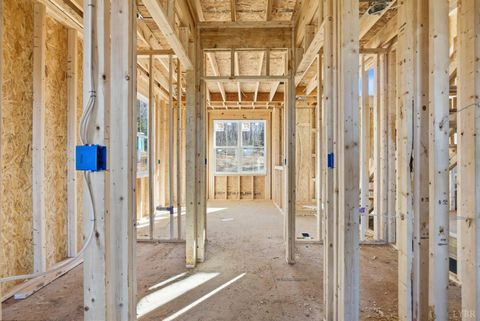 Tiny photo for 7 Wingfield Drive, Goode, VA 24556 (MLS # 364316)