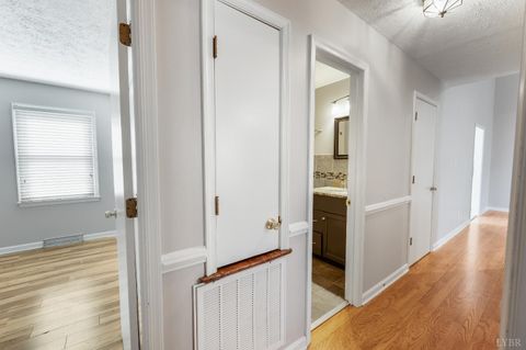 Tiny photo for 636 Willow Oak Terrace, Forest, VA 24551 (MLS # 364537)