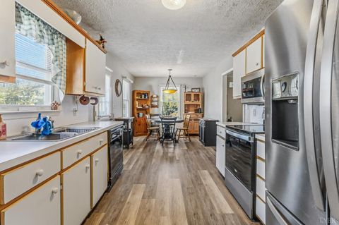 Tiny photo for 134 Robinwood Place, Danville, VA 24540 (MLS # 364438)