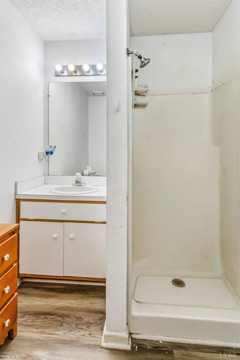 Tiny photo for 134 Robinwood Place, Danville, VA 24540 (MLS # 364438)