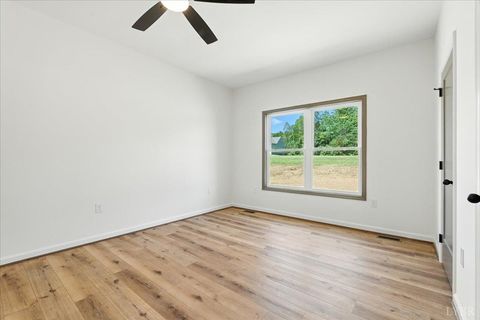 Tiny photo for 2730 Liberty Chapel Road, Appomattox, VA 24522 (MLS # 361534)