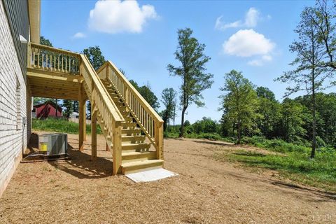 Tiny photo for 2730 Liberty Chapel Road, Appomattox, VA 24522 (MLS # 361534)