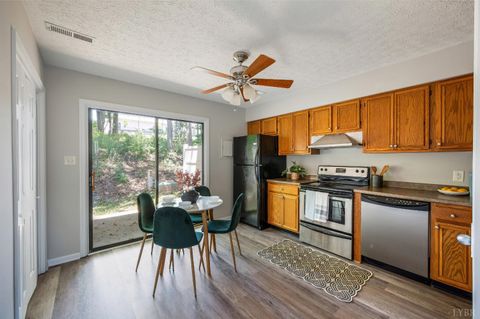 Tiny photo for 8022 Timberlake Road #12, Lynchburg, VA 24502 (MLS # 366637)