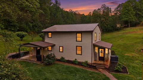 Photo of 146 Anderson Ln. Ln, Lovingston, VA 22949 (MLS # 366243)