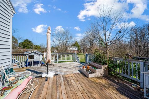 Tiny photo for 108 East Williams Street, Brookneal, VA 24528 (MLS # 364902)