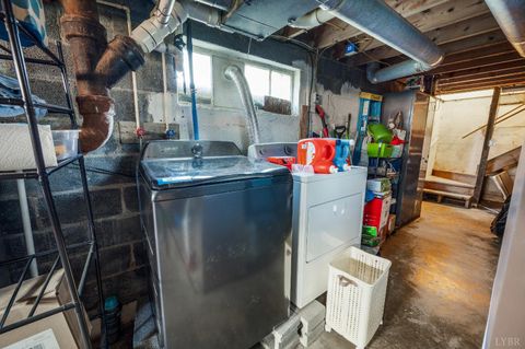 Tiny photo for 108 East Williams Street, Brookneal, VA 24528 (MLS # 364902)