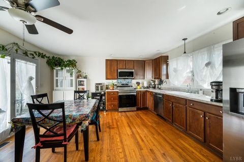 Tiny photo for 108 East Williams Street, Brookneal, VA 24528 (MLS # 364902)