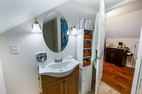 Tiny photo for 108 East Williams Street, Brookneal, VA 24528 (MLS # 364902)