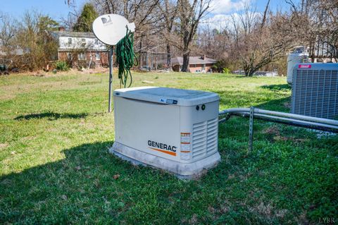 Tiny photo for 108 East Williams Street, Brookneal, VA 24528 (MLS # 364902)