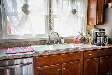 Tiny photo for 108 East Williams Street, Brookneal, VA 24528 (MLS # 364902)