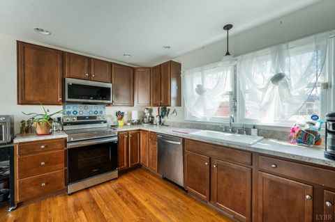 Tiny photo for 108 East Williams Street, Brookneal, VA 24528 (MLS # 364902)