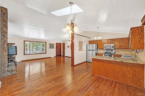 Tiny photo for 108 Minuteman Drive, Forest, VA 24551 (MLS # 362584)