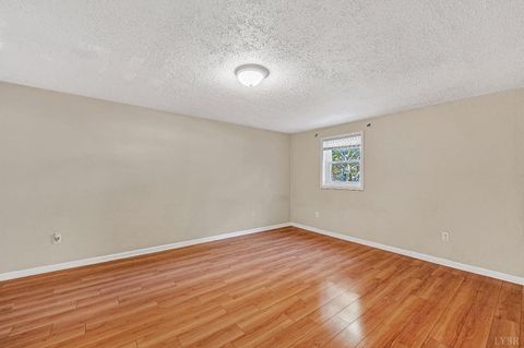 Tiny photo for 108 Minuteman Drive, Forest, VA 24551 (MLS # 362584)