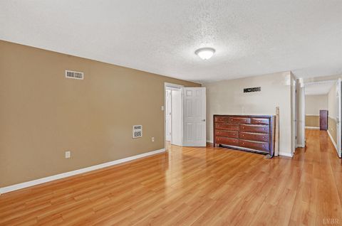 Tiny photo for 108 Minuteman Drive, Forest, VA 24551 (MLS # 362584)