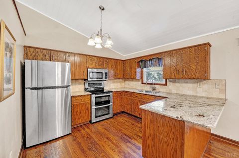 Tiny photo for 108 Minuteman Drive, Forest, VA 24551 (MLS # 362584)
