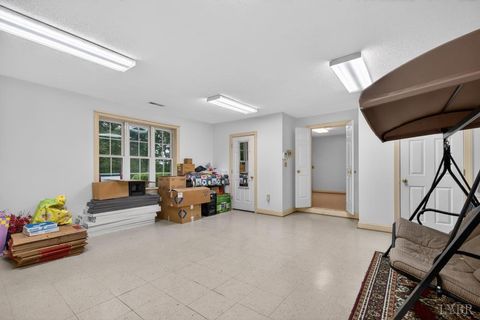 Tiny photo for 111 Oaklawn Terrace Ter, Gretna, VA 24557 (MLS # 366547)