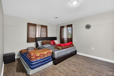 Tiny photo for 111 Oaklawn Terrace Ter, Gretna, VA 24557 (MLS # 366547)