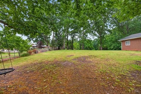 Tiny photo for 111 Oaklawn Terrace Ter, Gretna, VA 24557 (MLS # 366547)
