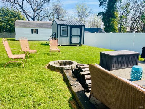 Tiny photo for 703 North Street, Bedford, VA 24523 (MLS # 365676)