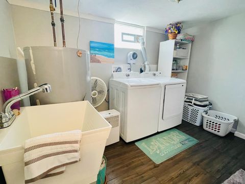 Tiny photo for 703 North Street, Bedford, VA 24523 (MLS # 365676)