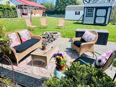 Tiny photo for 703 North Street, Bedford, VA 24523 (MLS # 365676)