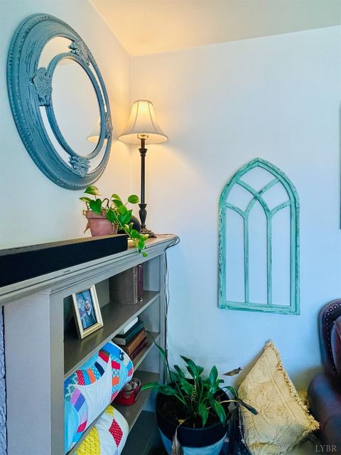 Tiny photo for 703 North Street, Bedford, VA 24523 (MLS # 365676)