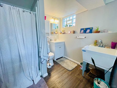 Tiny photo for 703 North Street, Bedford, VA 24523 (MLS # 365676)