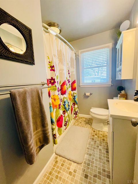 Tiny photo for 703 North Street, Bedford, VA 24523 (MLS # 365676)