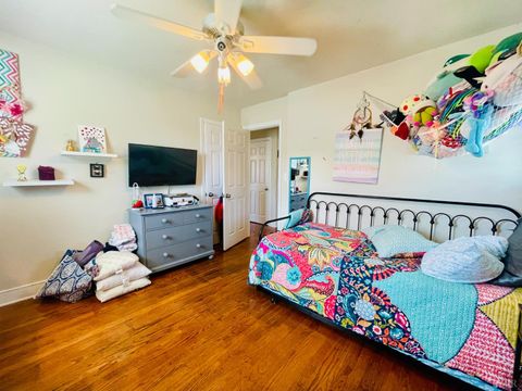 Tiny photo for 703 North Street, Bedford, VA 24523 (MLS # 365676)