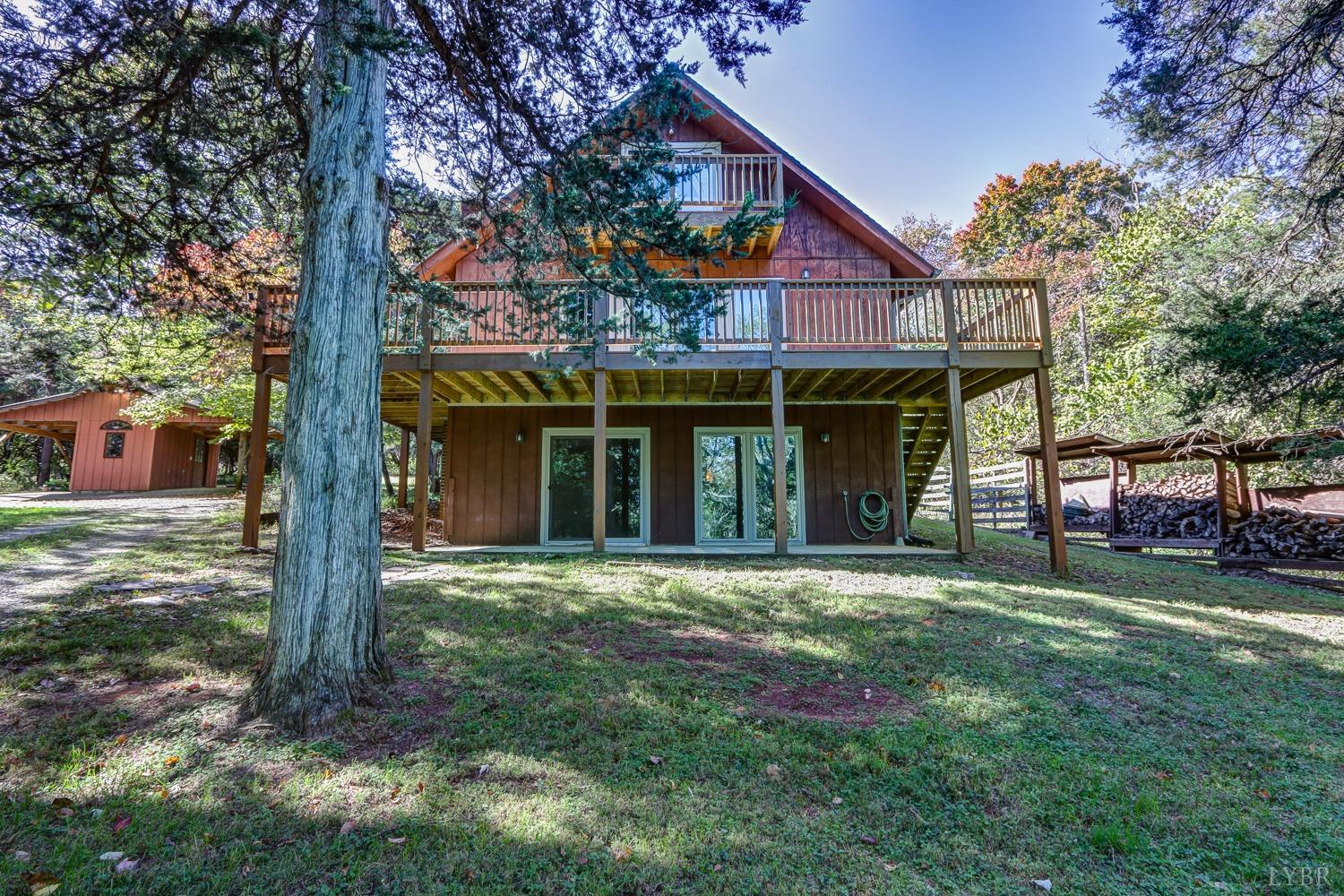 2860 Cifax Road, Goode, Virginia image 1