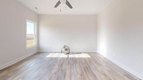 Tiny photo for 2288 Smith Mountain Lake Parkway, Huddleston, VA 24104 (MLS # 362165)