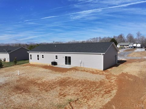 Tiny photo for 2288 Smith Mountain Lake Parkway, Huddleston, VA 24104 (MLS # 362165)