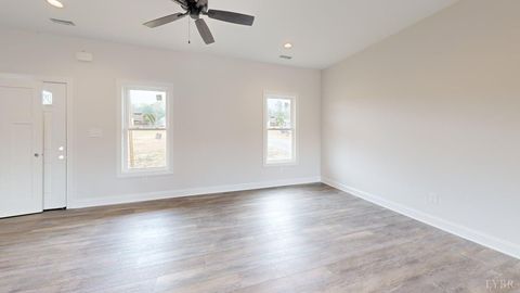 Tiny photo for 2288 Smith Mountain Lake Parkway, Huddleston, VA 24104 (MLS # 362165)