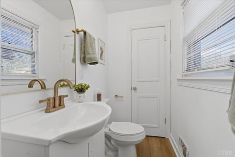 Tiny photo for 230 george Street, Lynchburg, VA 24502 (MLS # 363773)