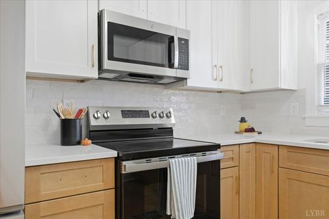 Tiny photo for 230 george Street, Lynchburg, VA 24502 (MLS # 363773)