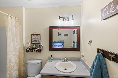 Tiny photo for 1110 Adam Hill Court, Lynchburg, VA 24503 (MLS # 366456)