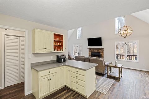 Tiny photo for 1110 Adam Hill Court, Lynchburg, VA 24503 (MLS # 366456)