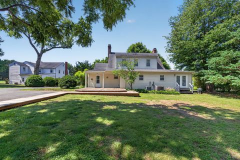 Tiny photo for 68 Birchtree Lane, Concord, VA 24538 (MLS # 366675)