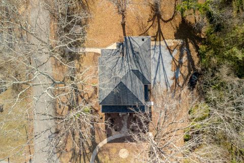 Tiny photo for 211 Cook Avenue, Brookneal, VA 24528 (MLS # 363095)