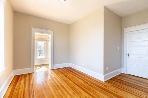 Tiny photo for 211 Cook Avenue, Brookneal, VA 24528 (MLS # 363095)