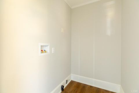 Tiny photo for 211 Cook Avenue, Brookneal, VA 24528 (MLS # 363095)