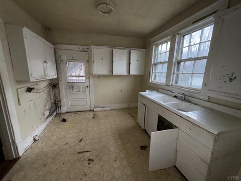 Tiny photo for 109 Cedar Gate Road, Monroe, VA 24574 (MLS # 363637)