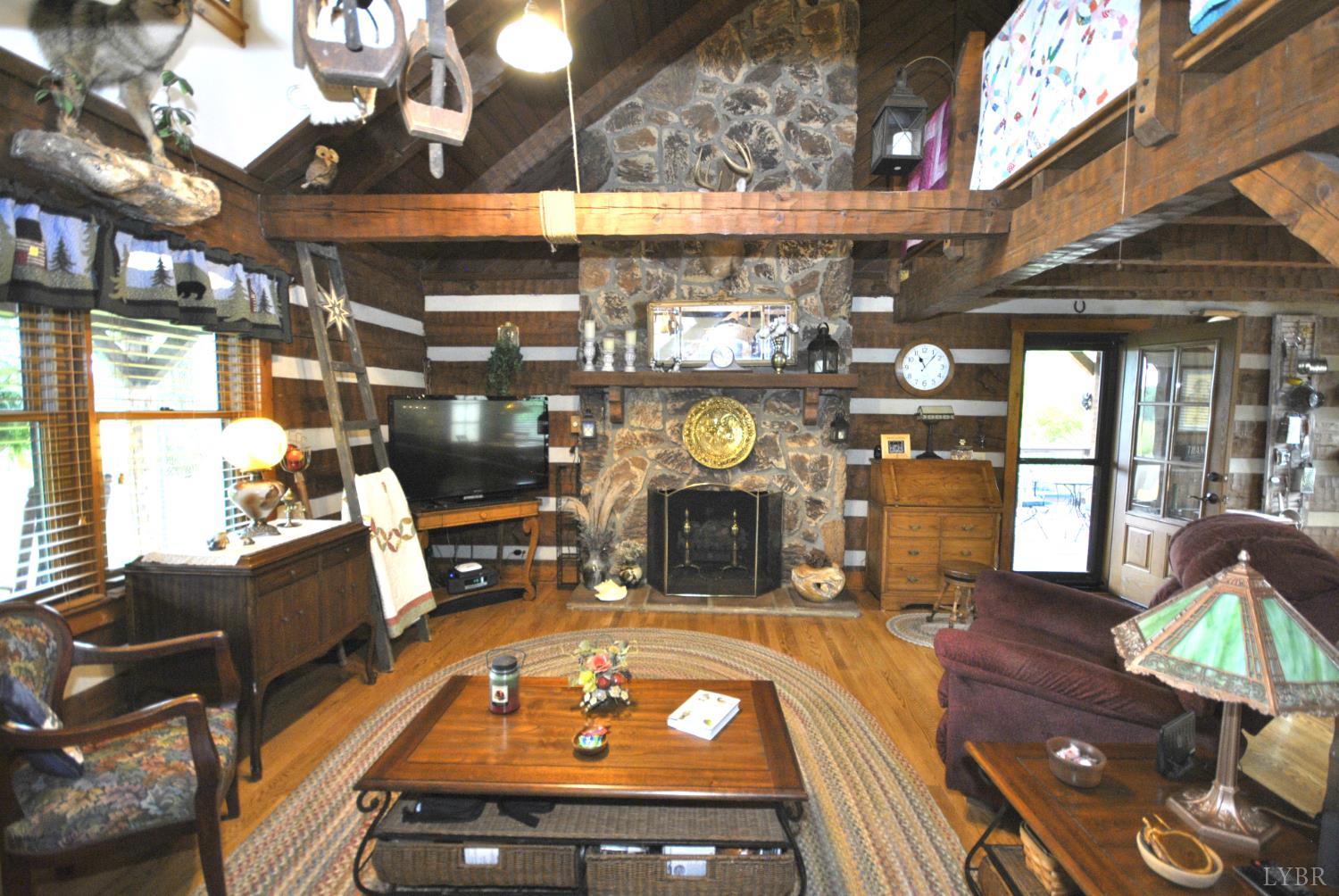 202 Springhill Circle, Bedford, Virginia image 13